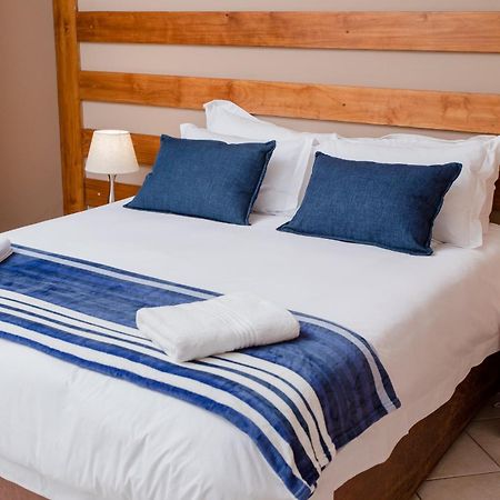 4 Gazelle Guesthouse 넬스프리트 외부 사진