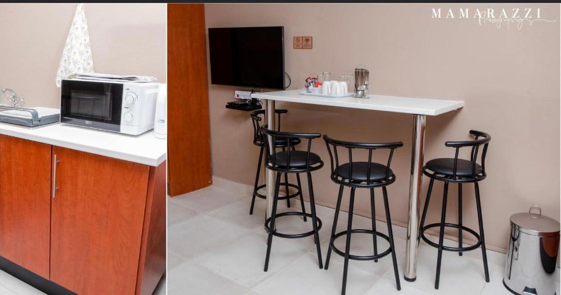 4 Gazelle Guesthouse 넬스프리트 외부 사진